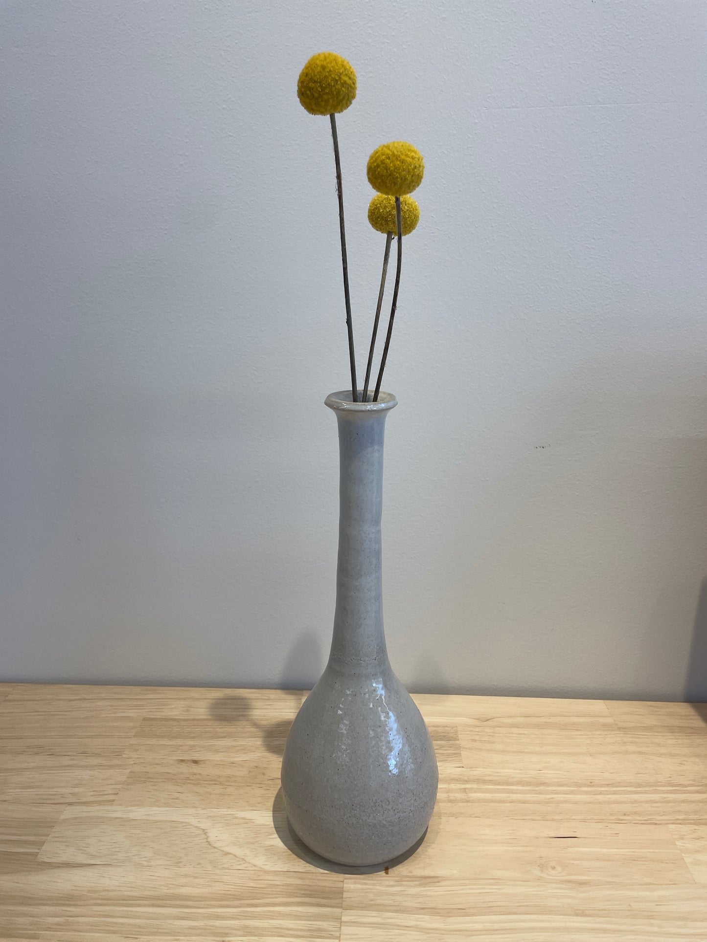 Darby NeVille Skinny Vase Cream/Natural